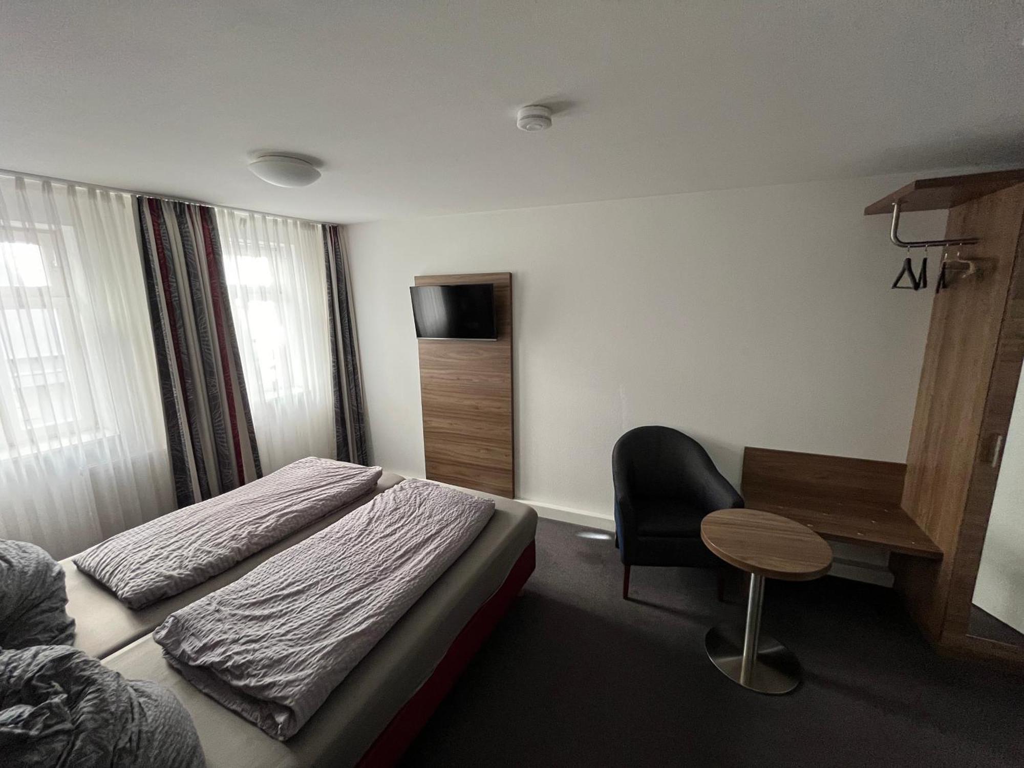 La Flamme Wertheim Garni Bed and Breakfast Εξωτερικό φωτογραφία